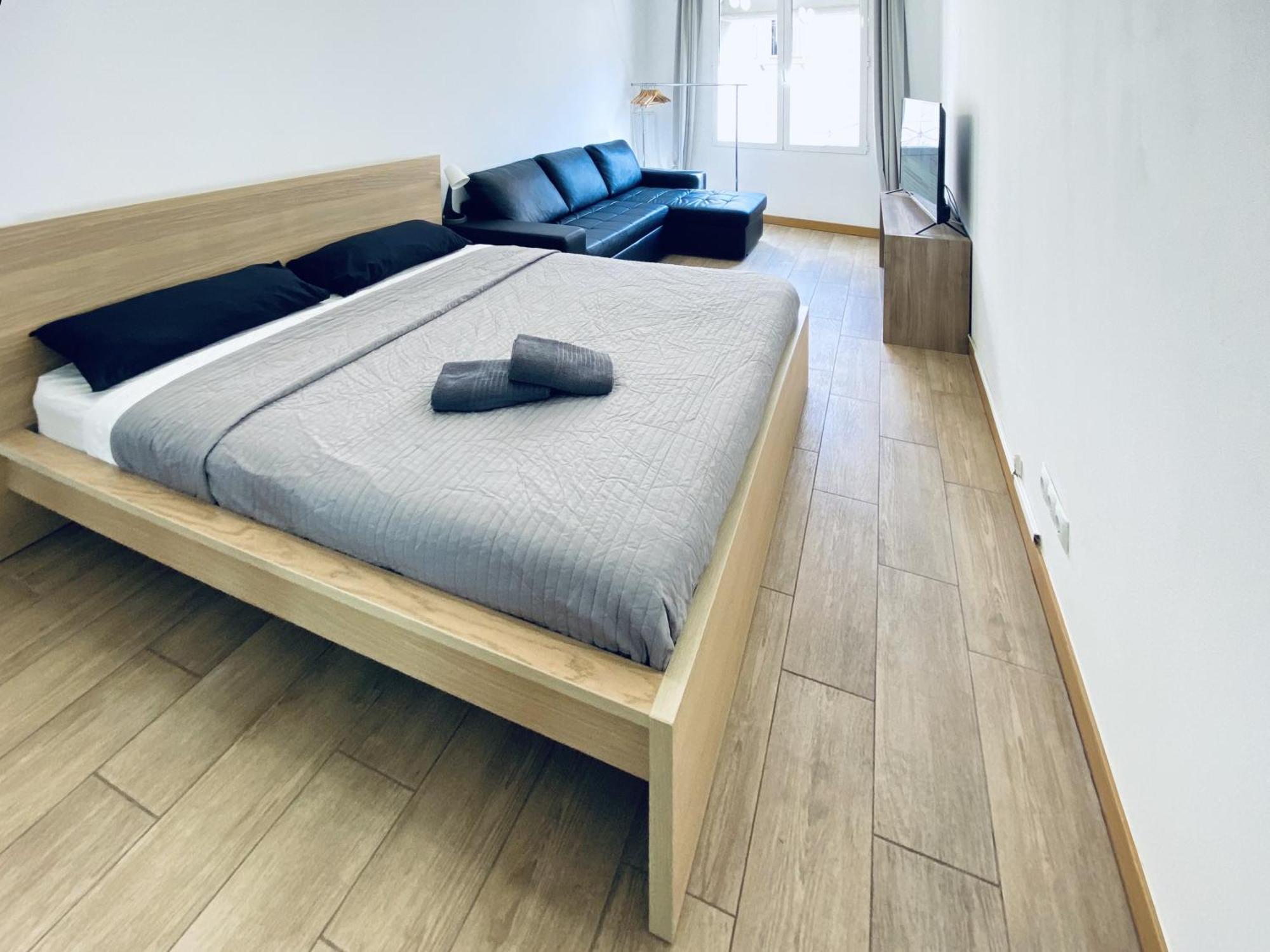 Апартаменты Apl Sants Lofts Bcn Fira Camp Nou Барселона Экстерьер фото
