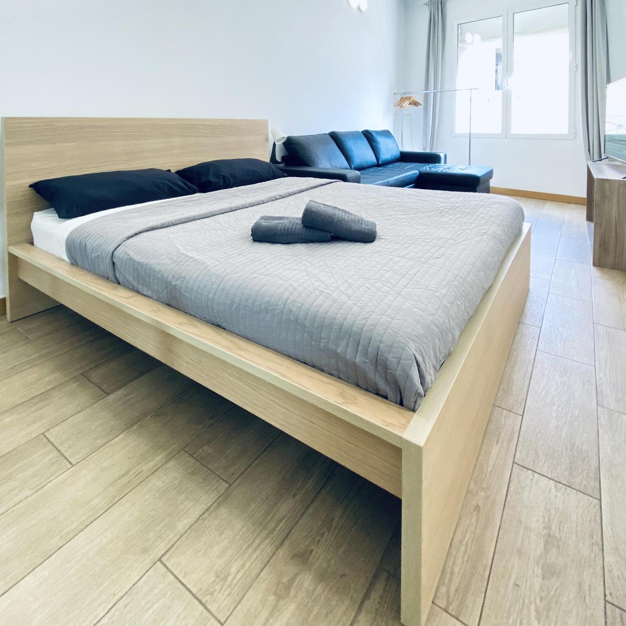 Апартаменты Apl Sants Lofts Bcn Fira Camp Nou Барселона Экстерьер фото